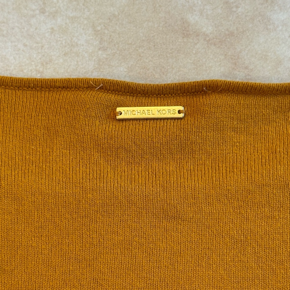 Michael Kors Size Large - Mustard Knit Top Women's Sweater - Picture 5 of 5